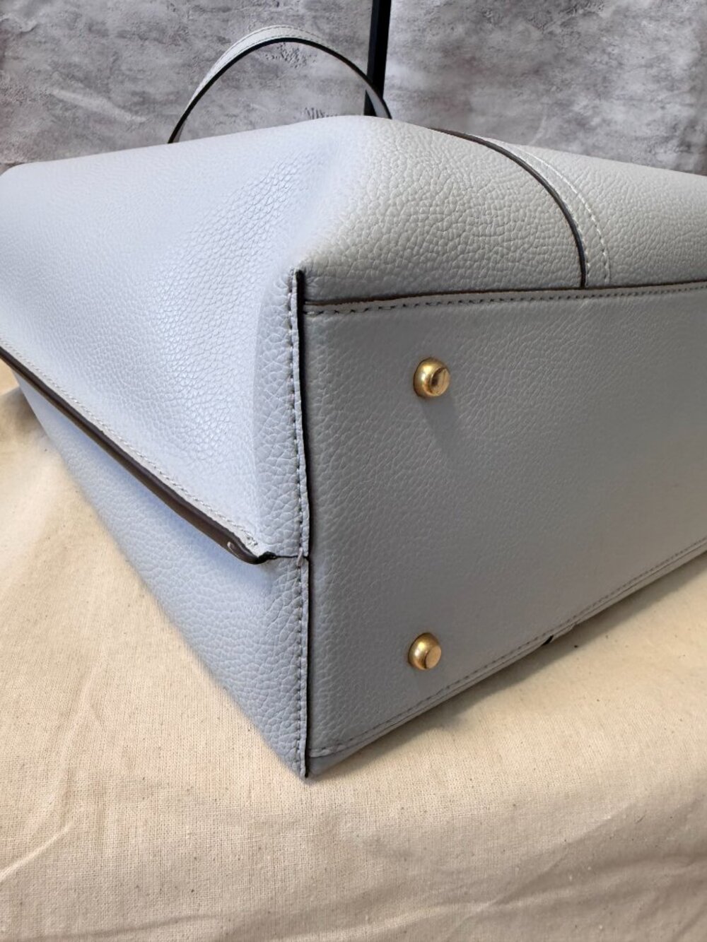 Tory Burch Perry triple-compartment tote - feather gray - Picture 6 of 12